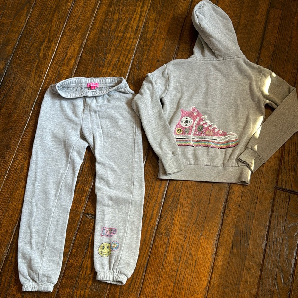 Butter sweatpants, and hoodie